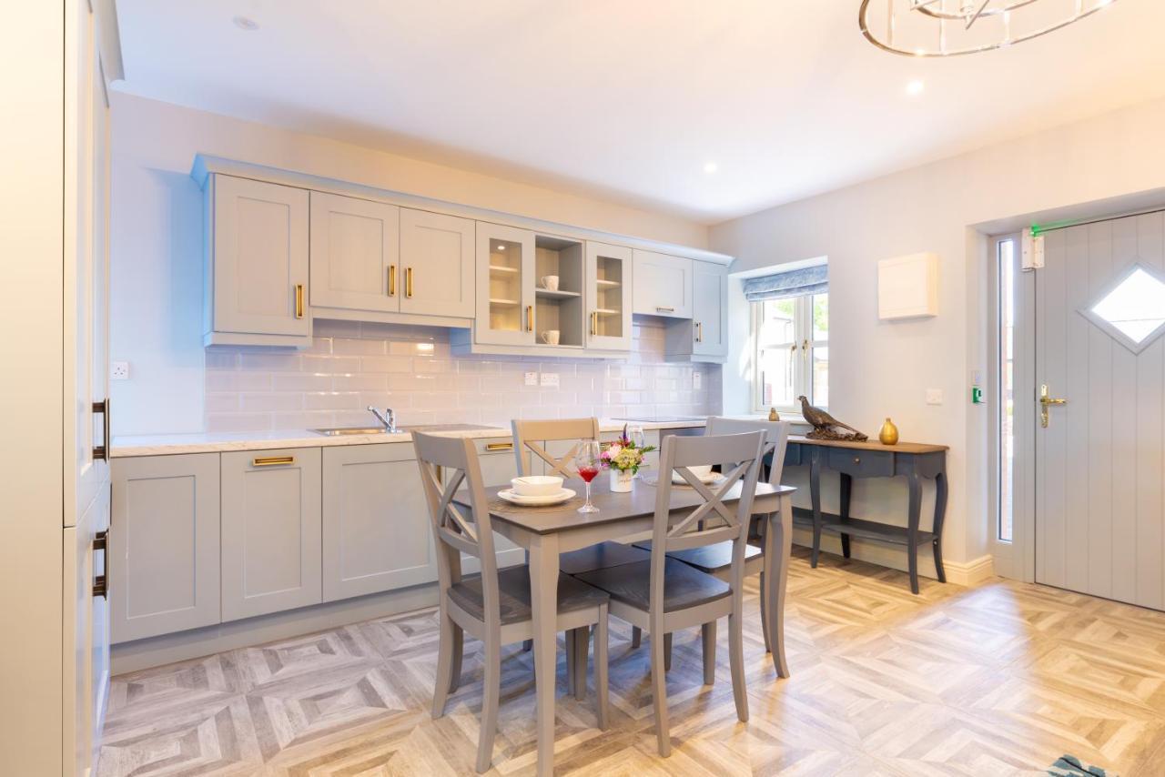 Queens Brook Apartment Navan Exteriör bild